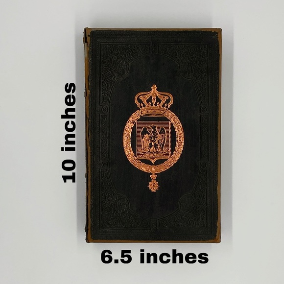 NEW Book Box Bundle! 📚 2 book boxes - Picture 5 of 6